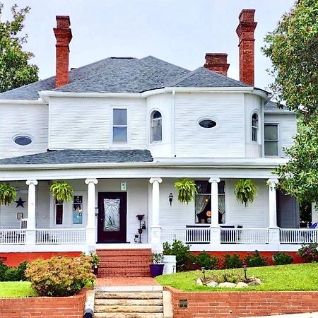 Simmons-Bond Inn Bed & Breakfast Toccoa Экстерьер фото