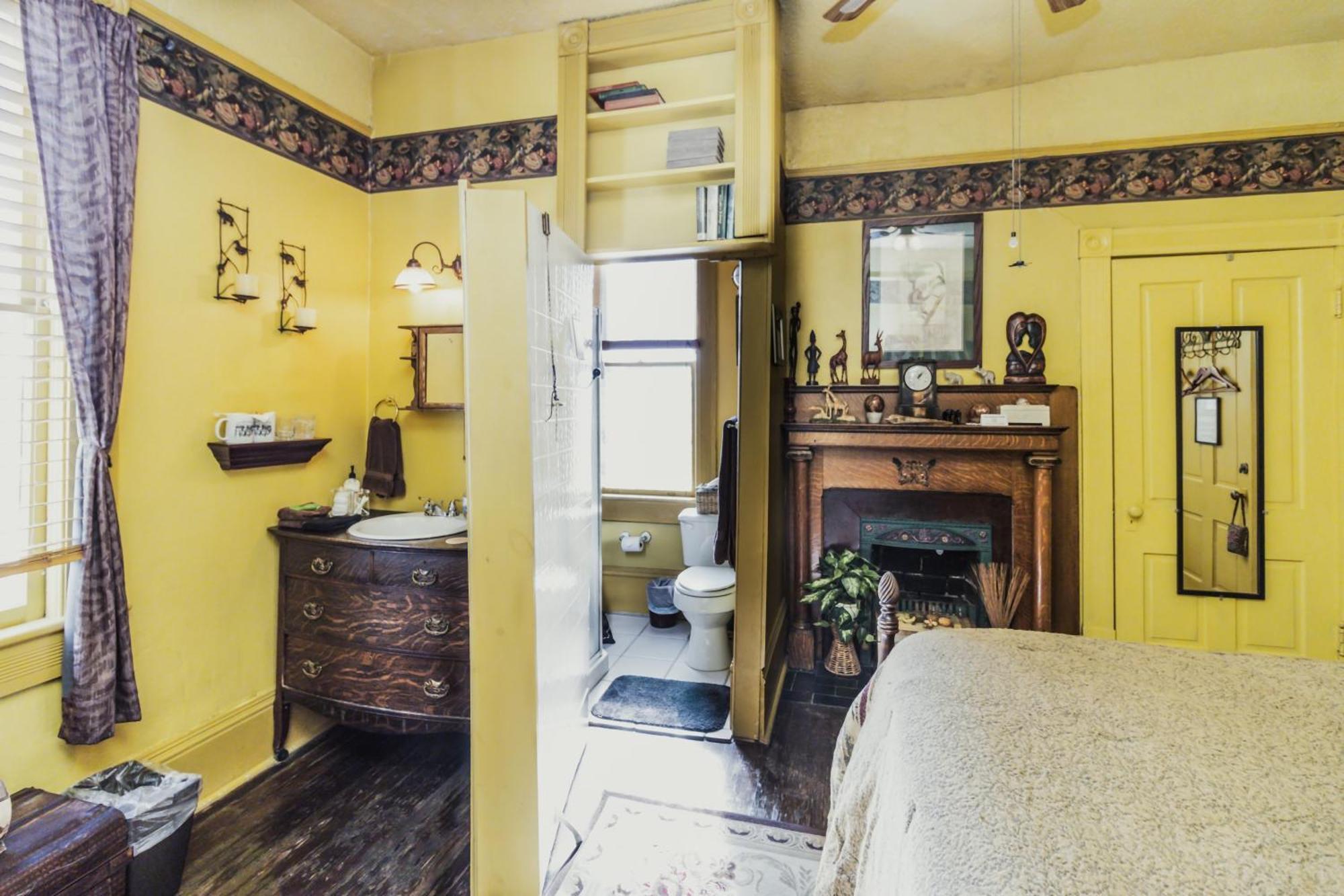 Simmons-Bond Inn Bed & Breakfast Toccoa Номер фото