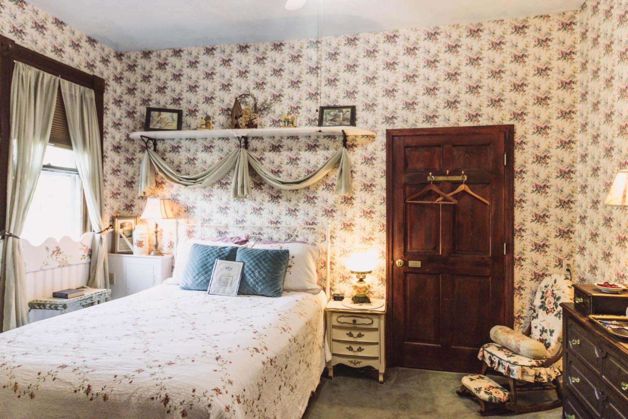 Simmons-Bond Inn Bed & Breakfast Toccoa Экстерьер фото