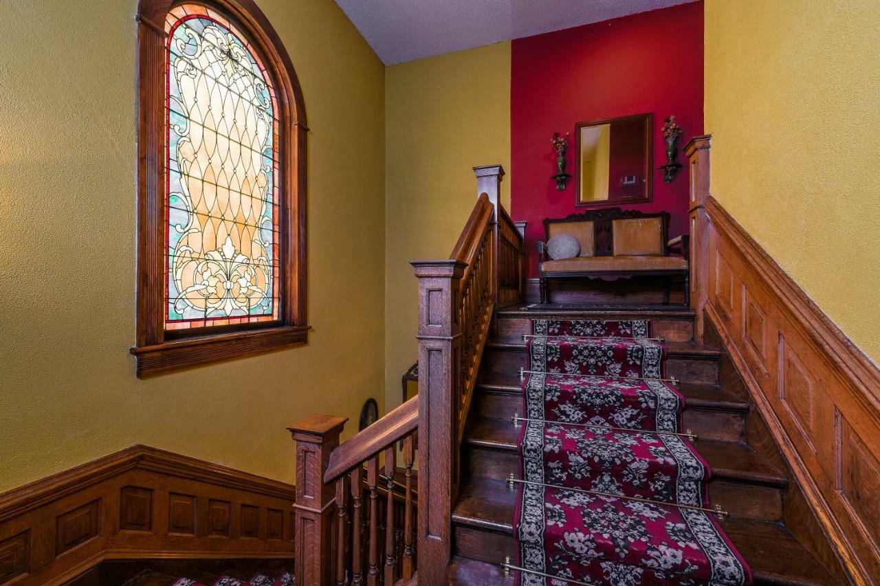 Simmons-Bond Inn Bed & Breakfast Toccoa Экстерьер фото
